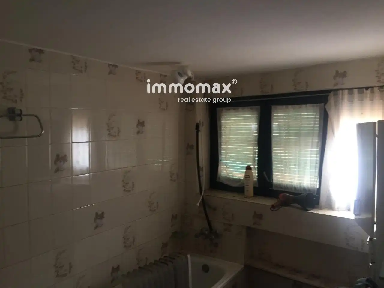 Bathroom of Houses for sale in Pradell de la Teixeta  with Air Conditioner, Terrace and Swimming Pool