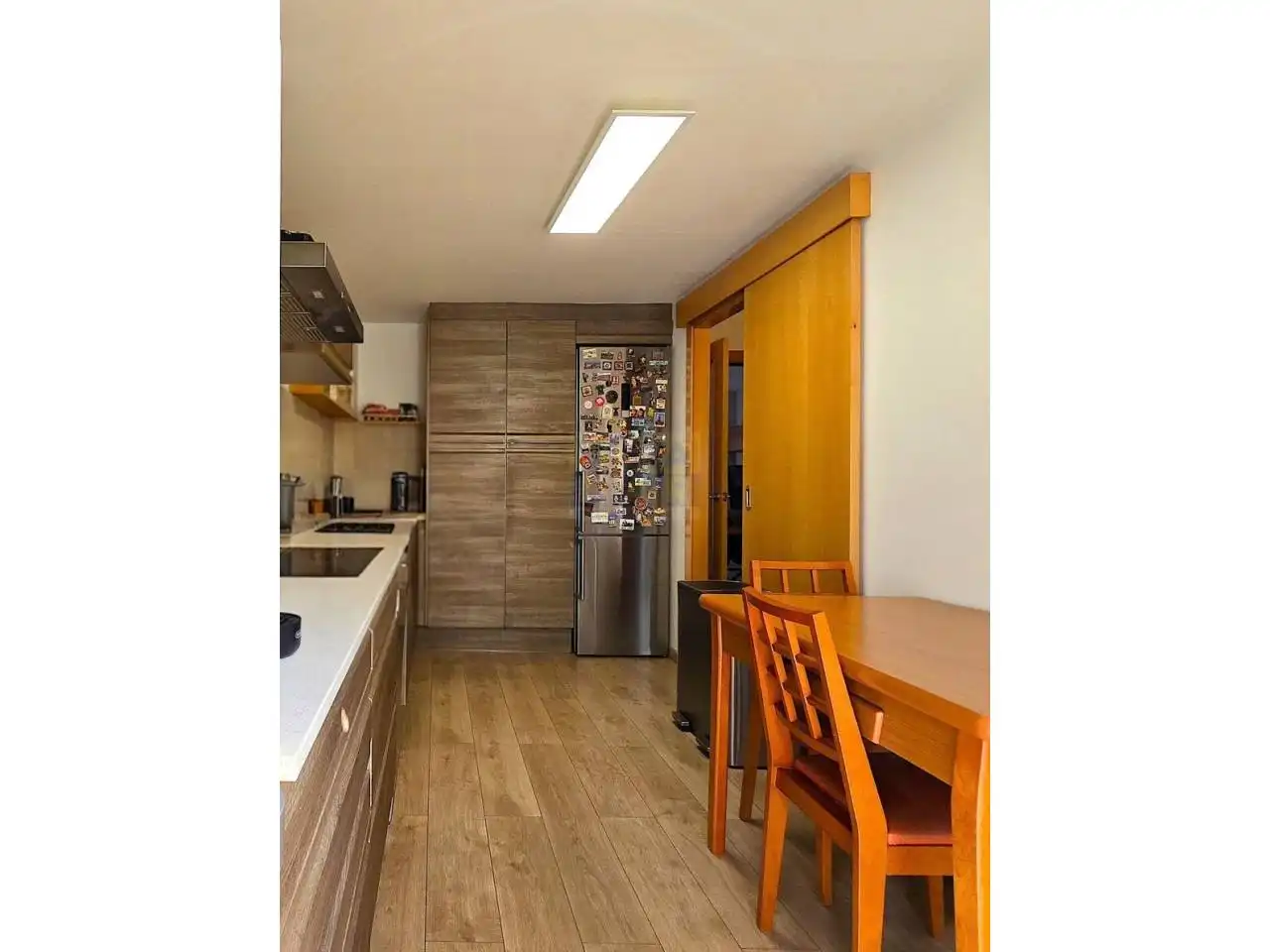Cocina de Casa adosada en venta en Vilanova i la Geltrú con Aire acondicionado, Calefacción y Jardín privado