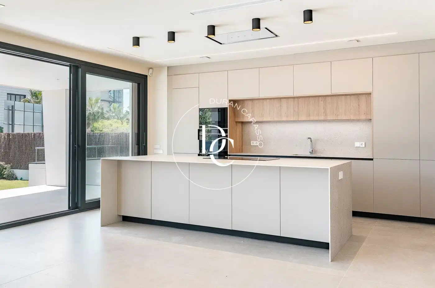 Kitchen of Houses for sale in Sitges  with Air Conditioner, Private garden and Terrace
