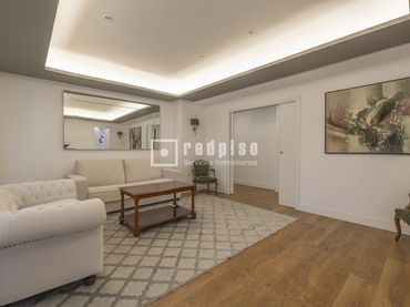 Piso con ascensor en venta en Chamartín