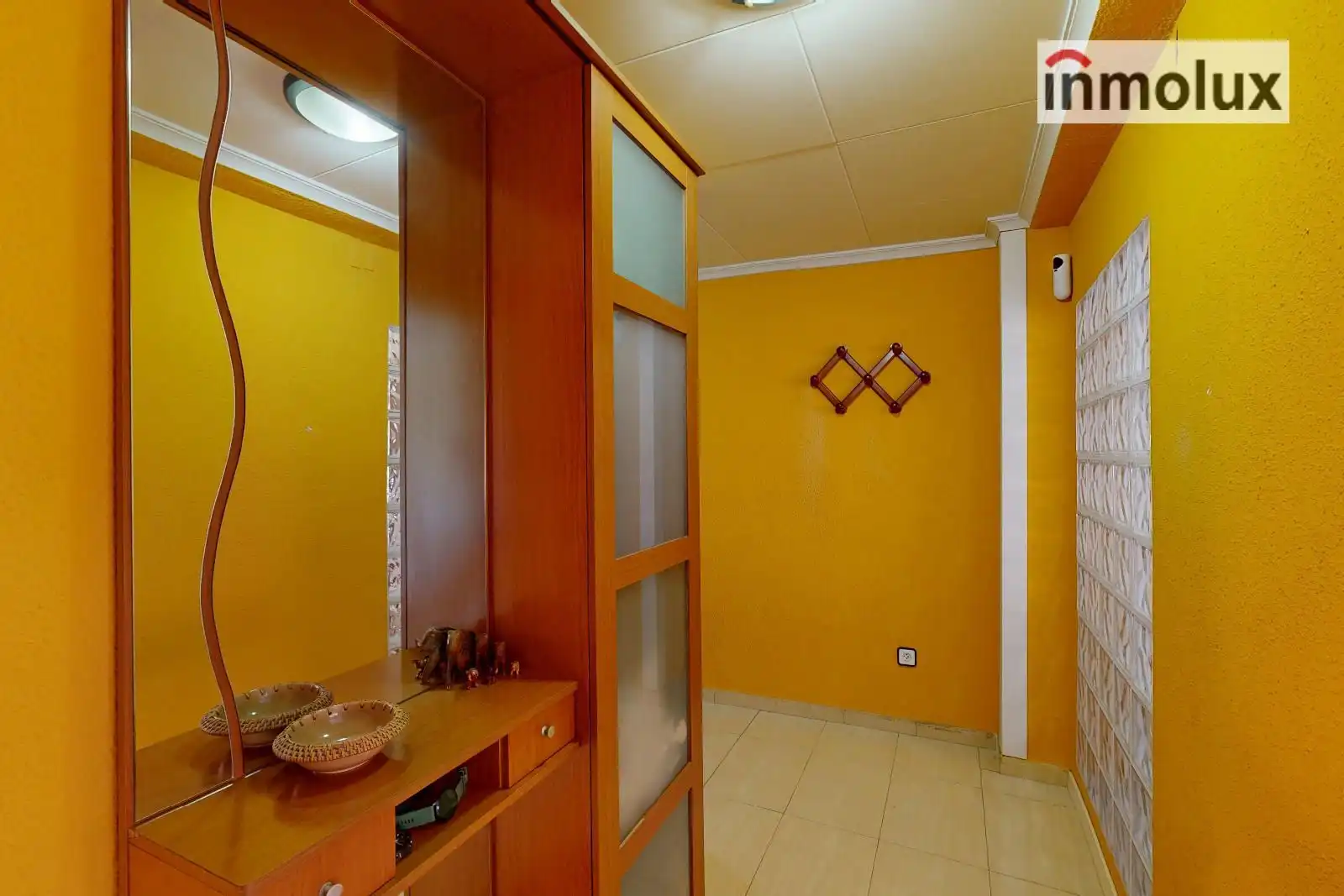 Piso en venta en Alicante / Alacant con Calefacción, Terraza y Alarma