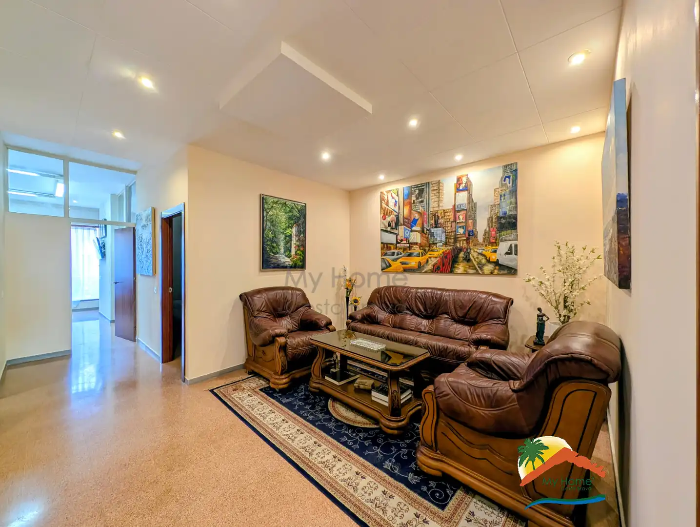 Piso con ascensor en venta en El Molí-El Rieral, imagen 2