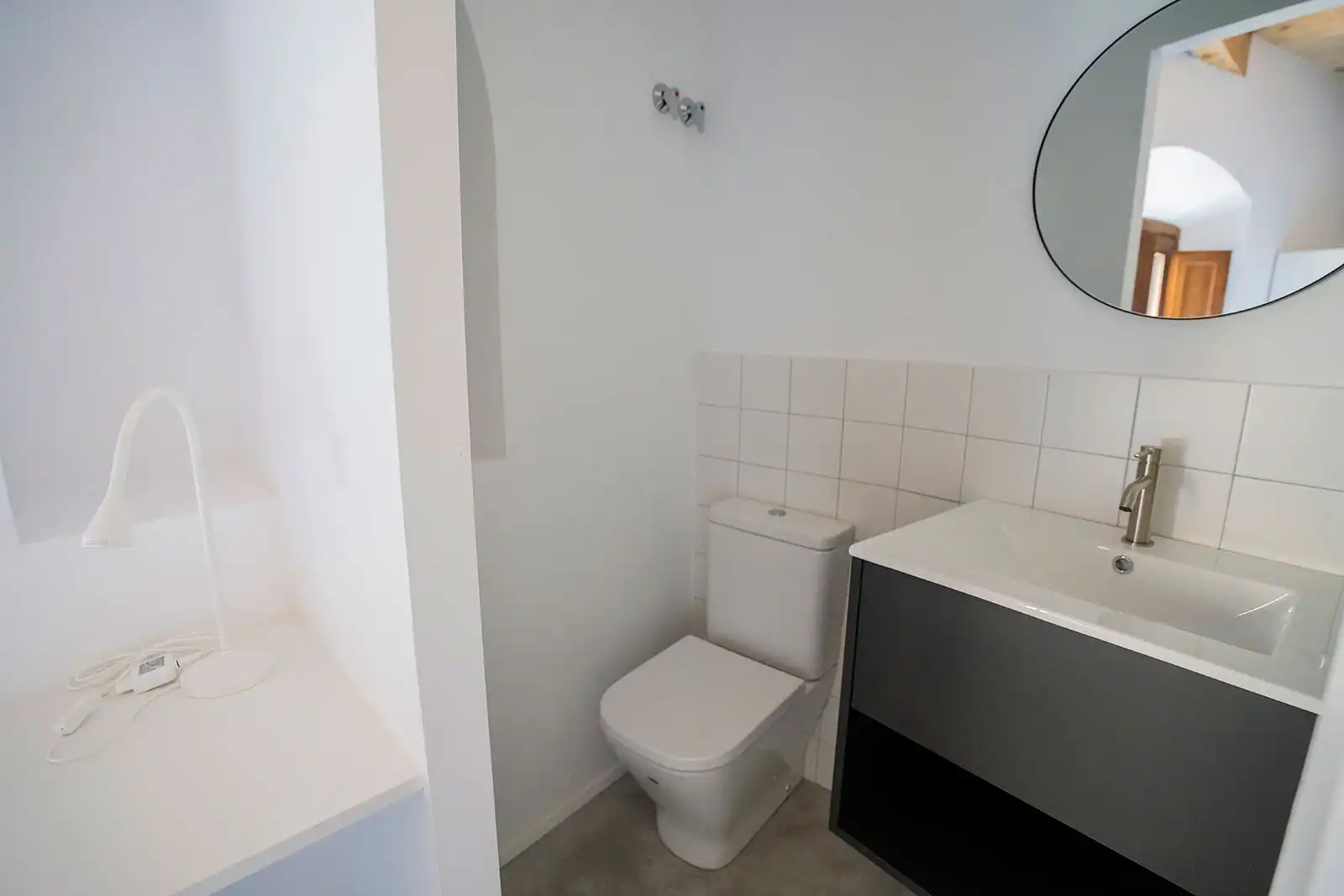 Baño de Piso de alquiler en Vic con Calefacción, Amueblado y Microondas