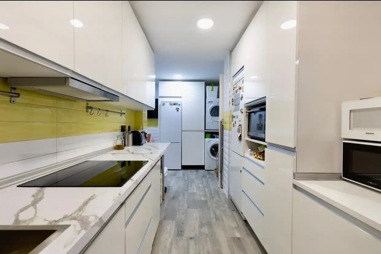 Flat with lift to rent in Calle VERDIALES, imagen 5