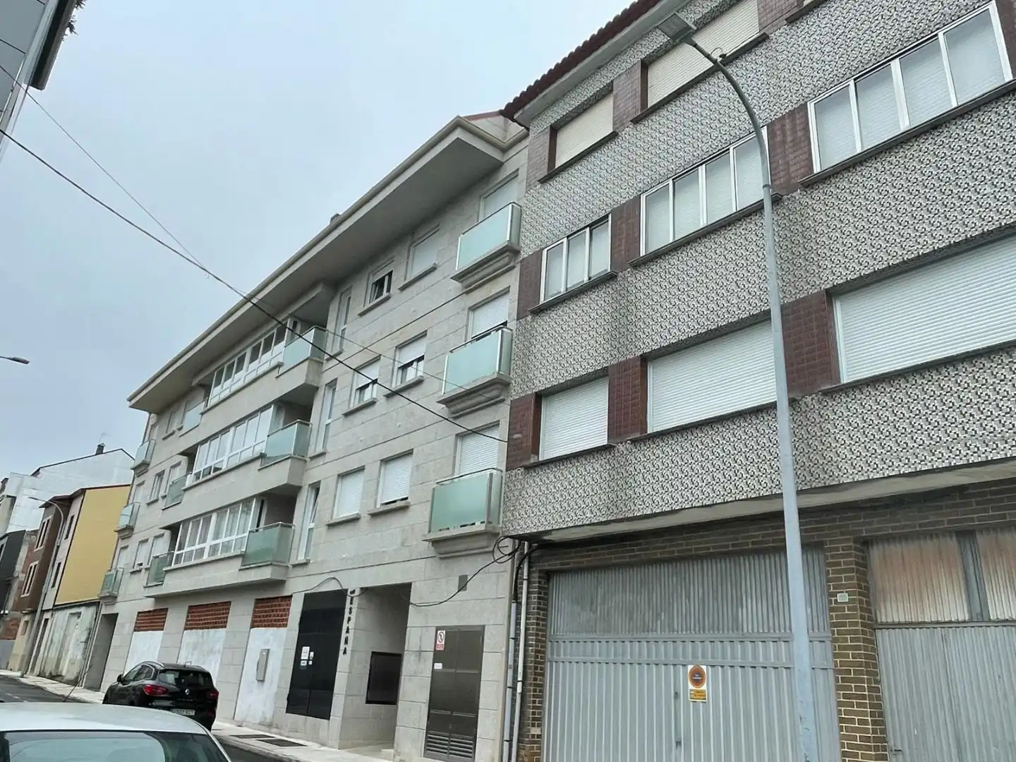 Piso con jardín en venta en Avenida Fernando Conde 66, imagen 2