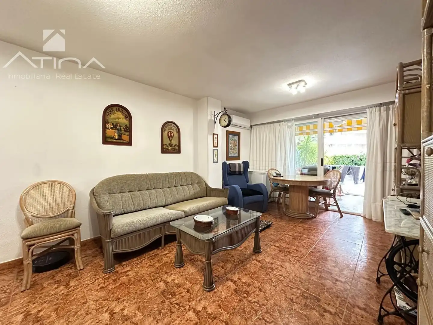Living room of Ground floor for sale in Daimús  with Air Conditioner, Heating and Private garden