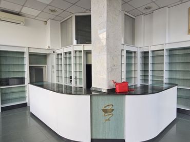 Local comercial en venda a CL RIO EBRO 4