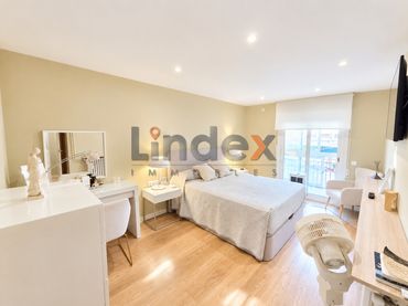 Wohnung mit Balkon zum Verkauf in Ronda d'Alfons X el Savi