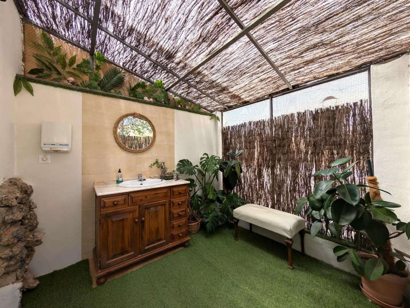 Terrassa de Casa o xalet en venda en Gaianes