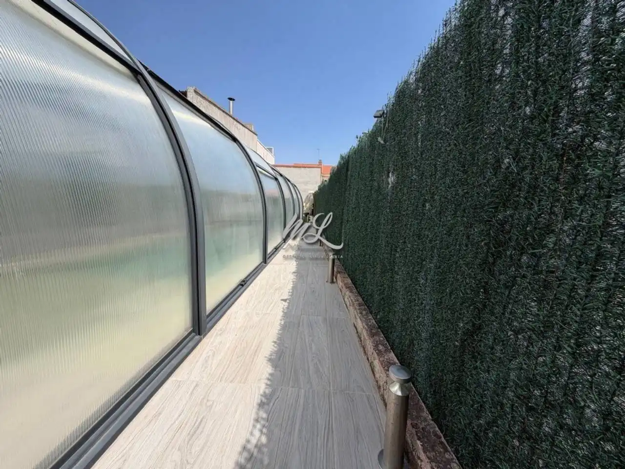 Terrassa de Casa adosada en venda en Camarena amb Aire condicionat, Calefacció i Jardí privat