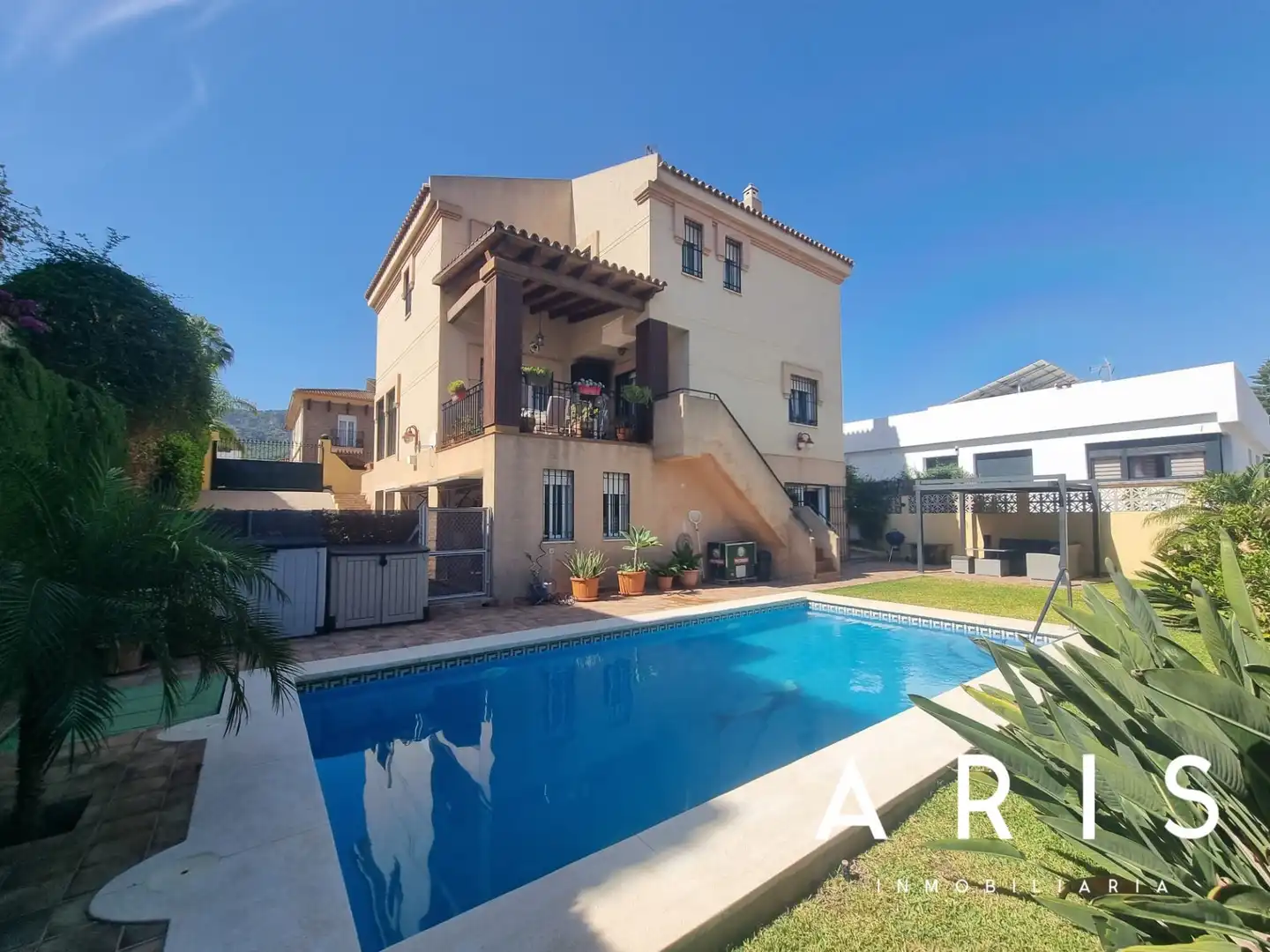 Villa mit Terrasse zum Verkauf in Capellanía - Retamar