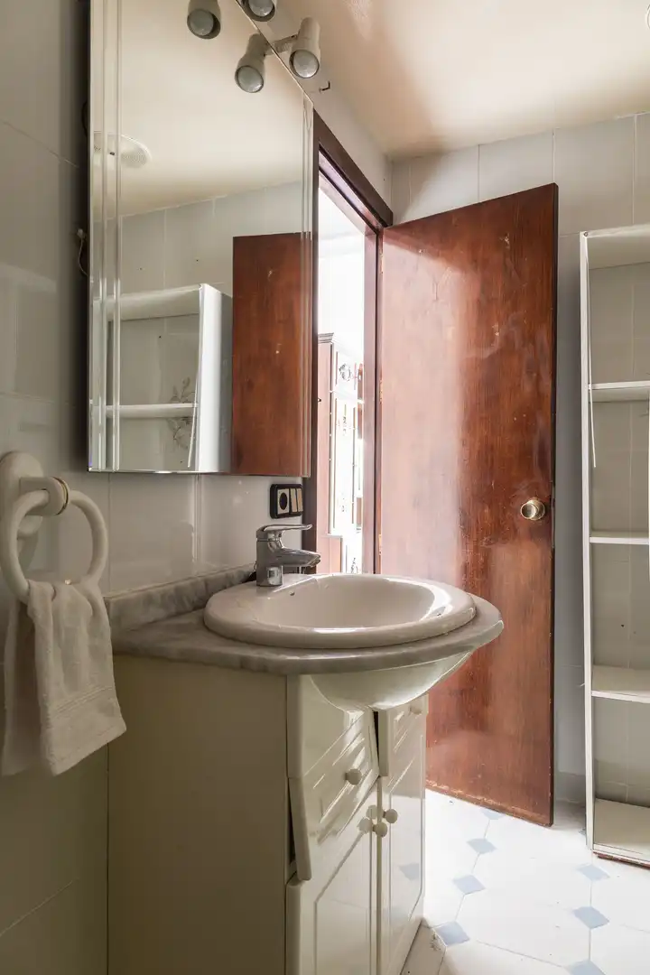 Bathroom of Apartments for sale in Fuengirola