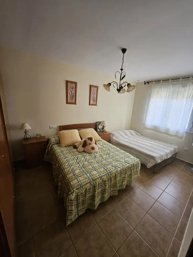 Bedroom of Houses for sale in Guijuelo  with Heating, Furnished and Oven