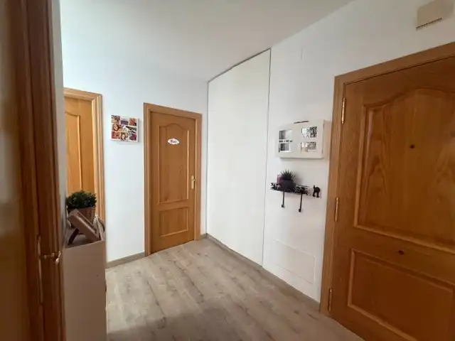 Piso con terraza en venta en Passeig del Camp del Roure 871L, imagen 26