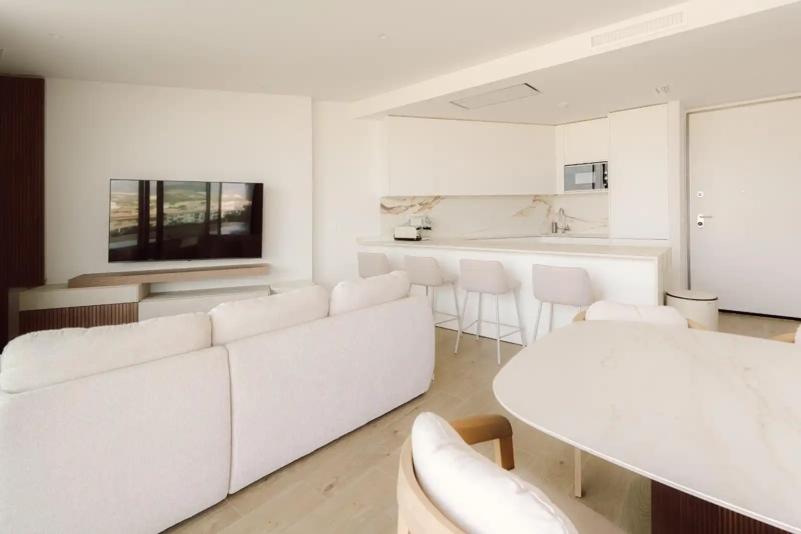 Sala d'estar de Pis en venda en L'Alfàs del Pi amb Aire condicionat, Calefacció i Jardí privat