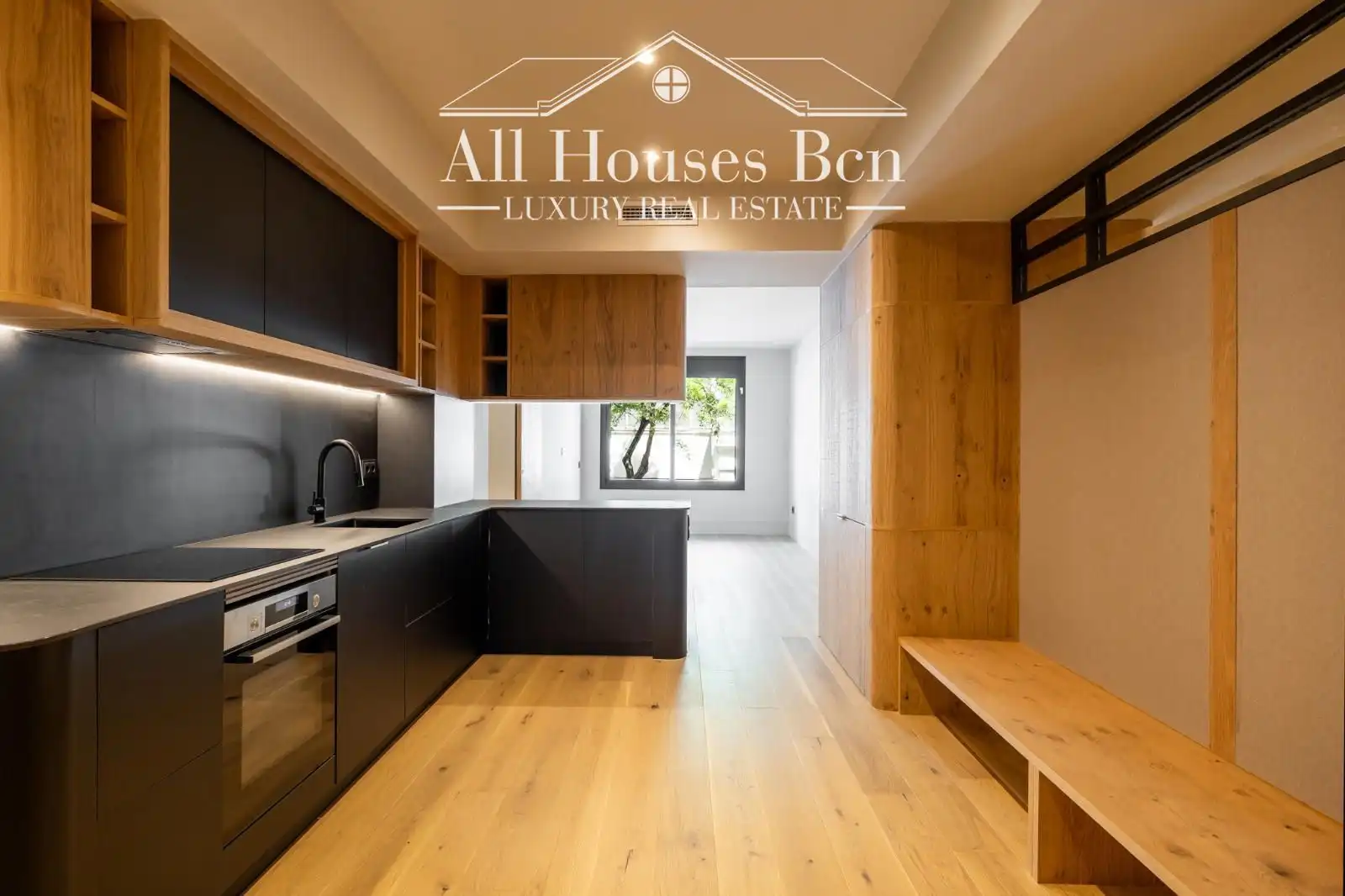 Kitchen of Flat for sale in Barcelona  with Air Conditioner, Heating and Parquet flooring