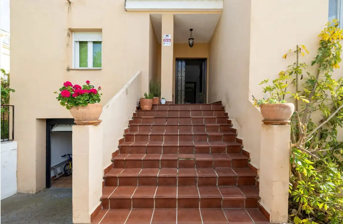 Casa o chalet en venta en La Zubia con Aire acondicionado, Calefacción y Jardín privado