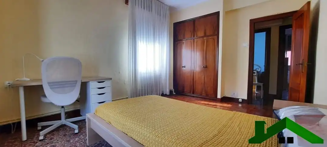 Wohnung zur Miete in Baztan Haranaren Plaza, San Ignacio - Elorrieta