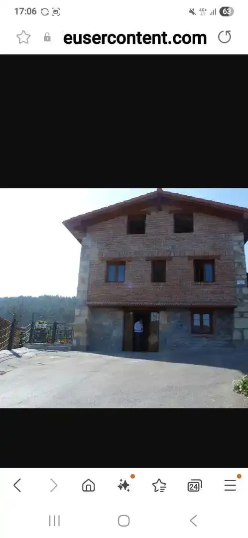 Vista exterior de Casa o xalet en venda en Rasines amb Balcó