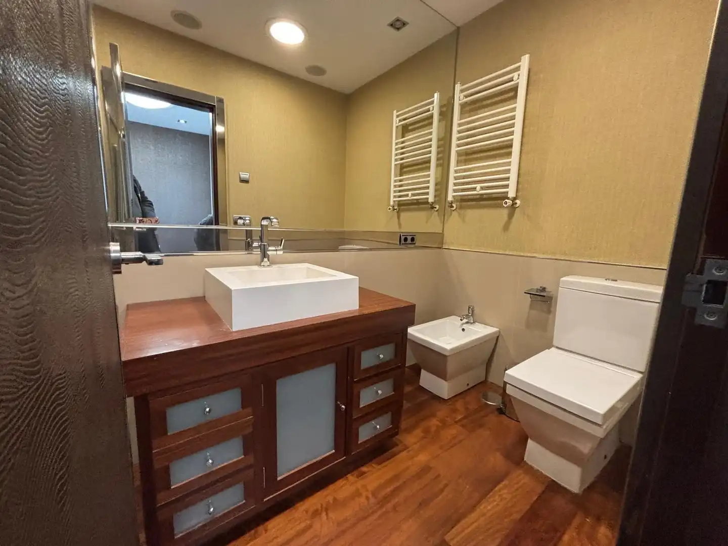 Baño de Piso en venta en Cádiz con Aire acondicionado