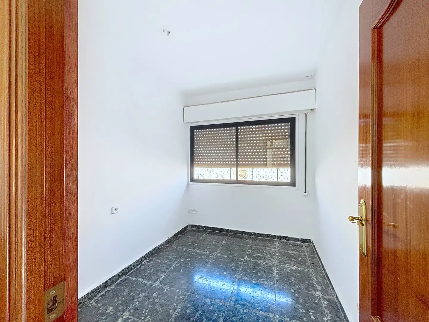Bedroom of Houses for sale in Málaga  with Air Conditioner, Private garden and Terrace