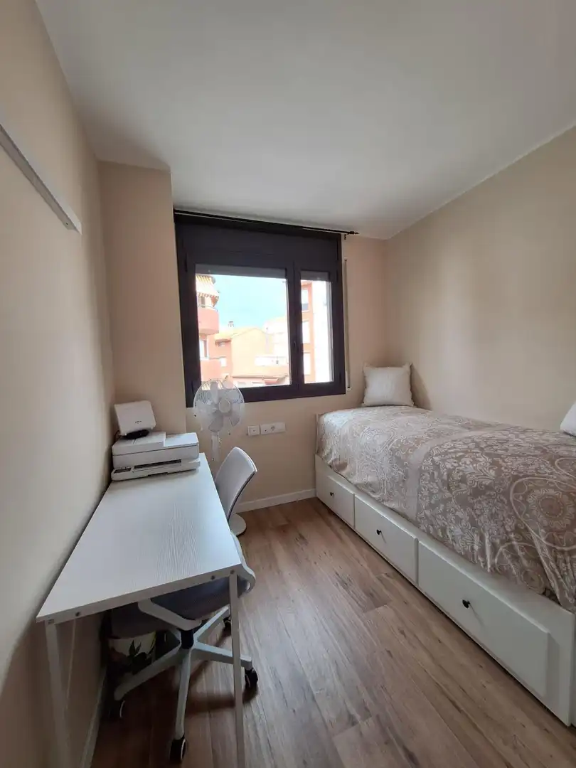 Habitación de Piso en venta en Castellar del Vallès con Aire acondicionado, Jardín privado y Trastero