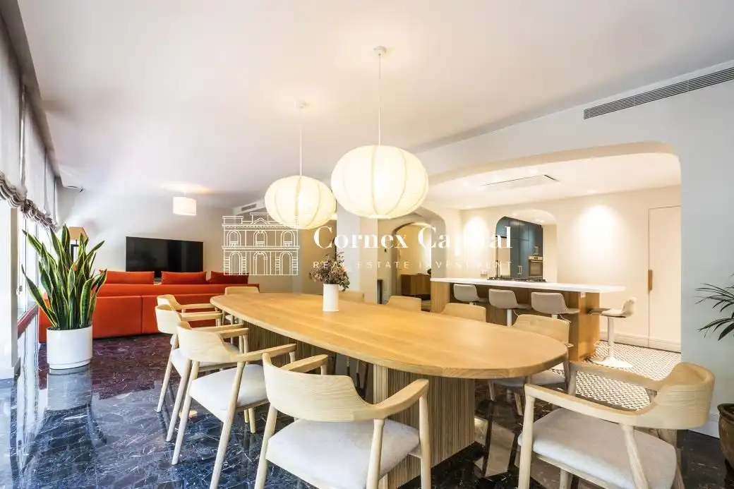 Comedor de Piso en venta en Barcelona con Aire acondicionado, Terraza y Trastero