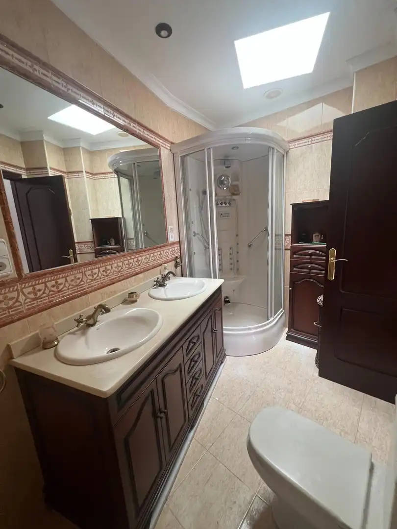Bathroom of Houses for sale in Marchena