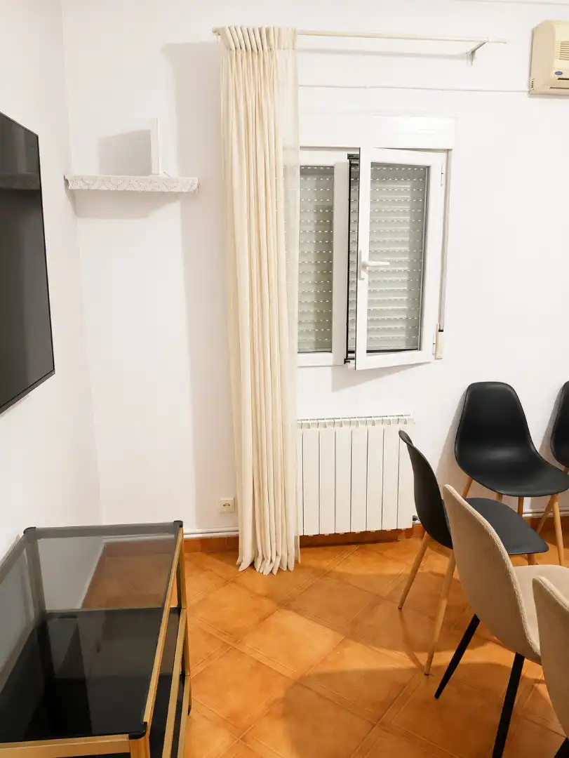 Habitación de Piso en venta en Zaragoza con Amueblado, Horno y Lavadora