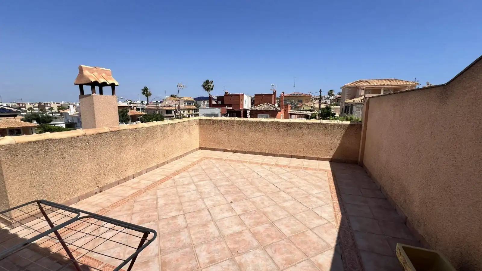 Terraza de Casa adosada en venta en Torrevieja con Aire acondicionado, Jardín privado y Terraza