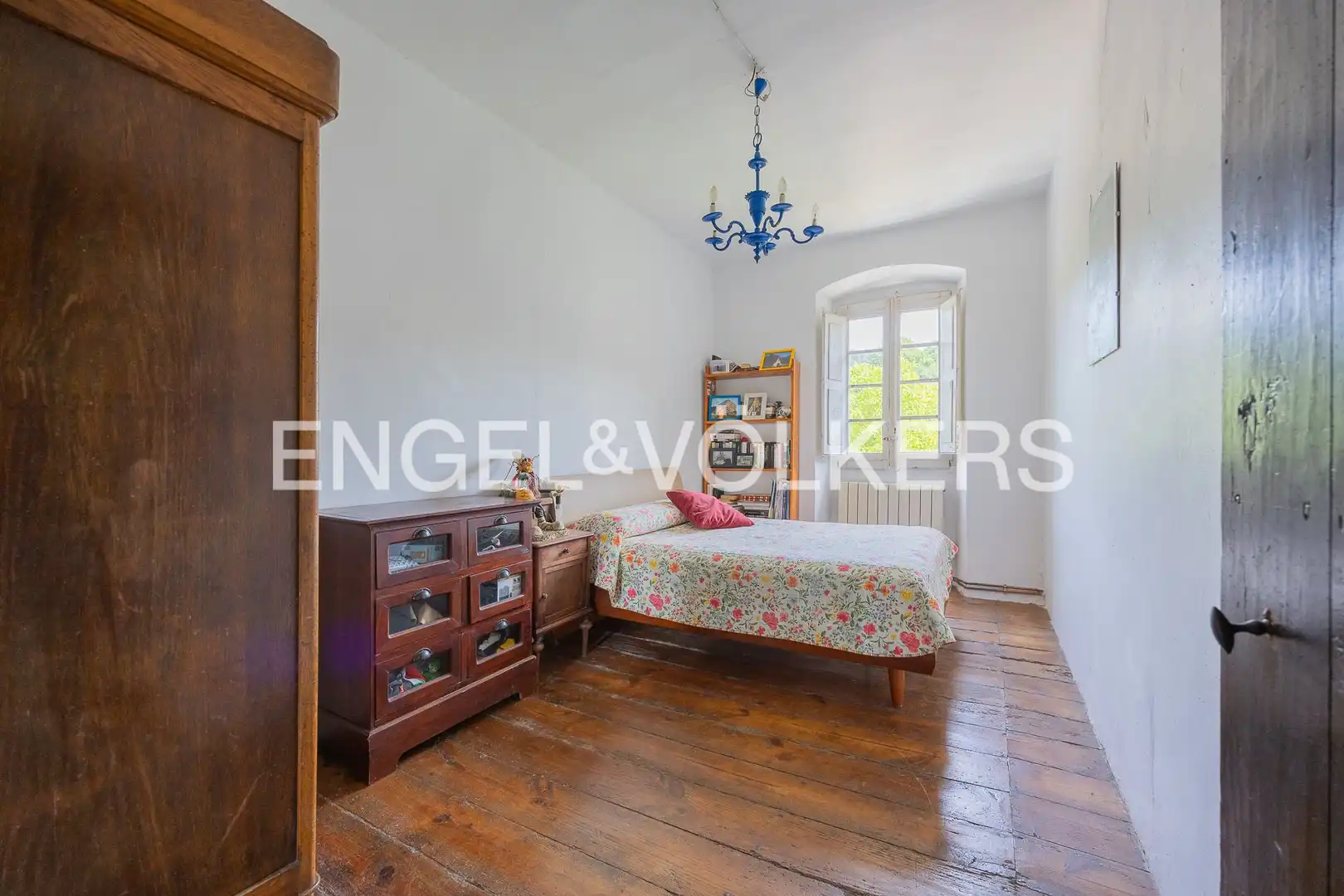 Bedroom of Detached homes for sale in Elorrio  with Heating and Private garden