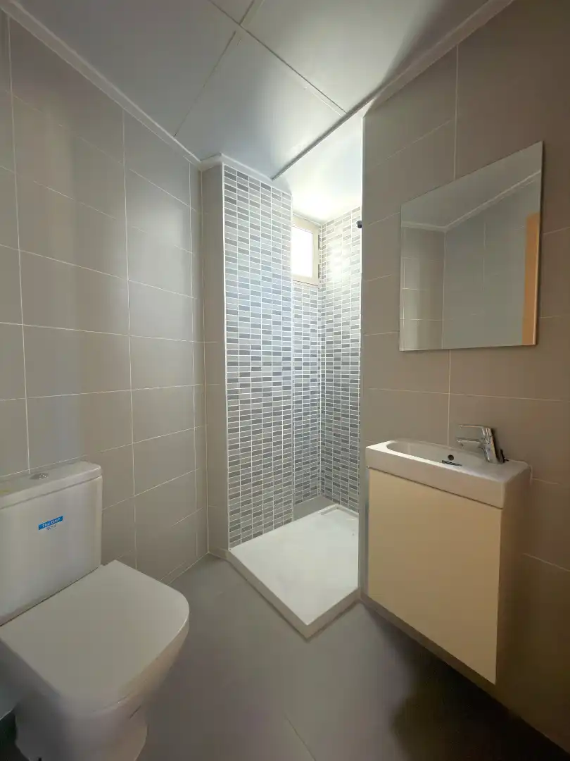 Badezimmer von Wohnung zum Verkauf in Bétera mit Balkon