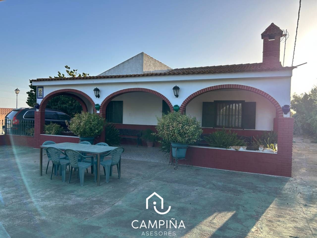 Vista exterior de Finca rústica en venta en San Juan del Puerto con Jardín privado, Terraza y Piscina