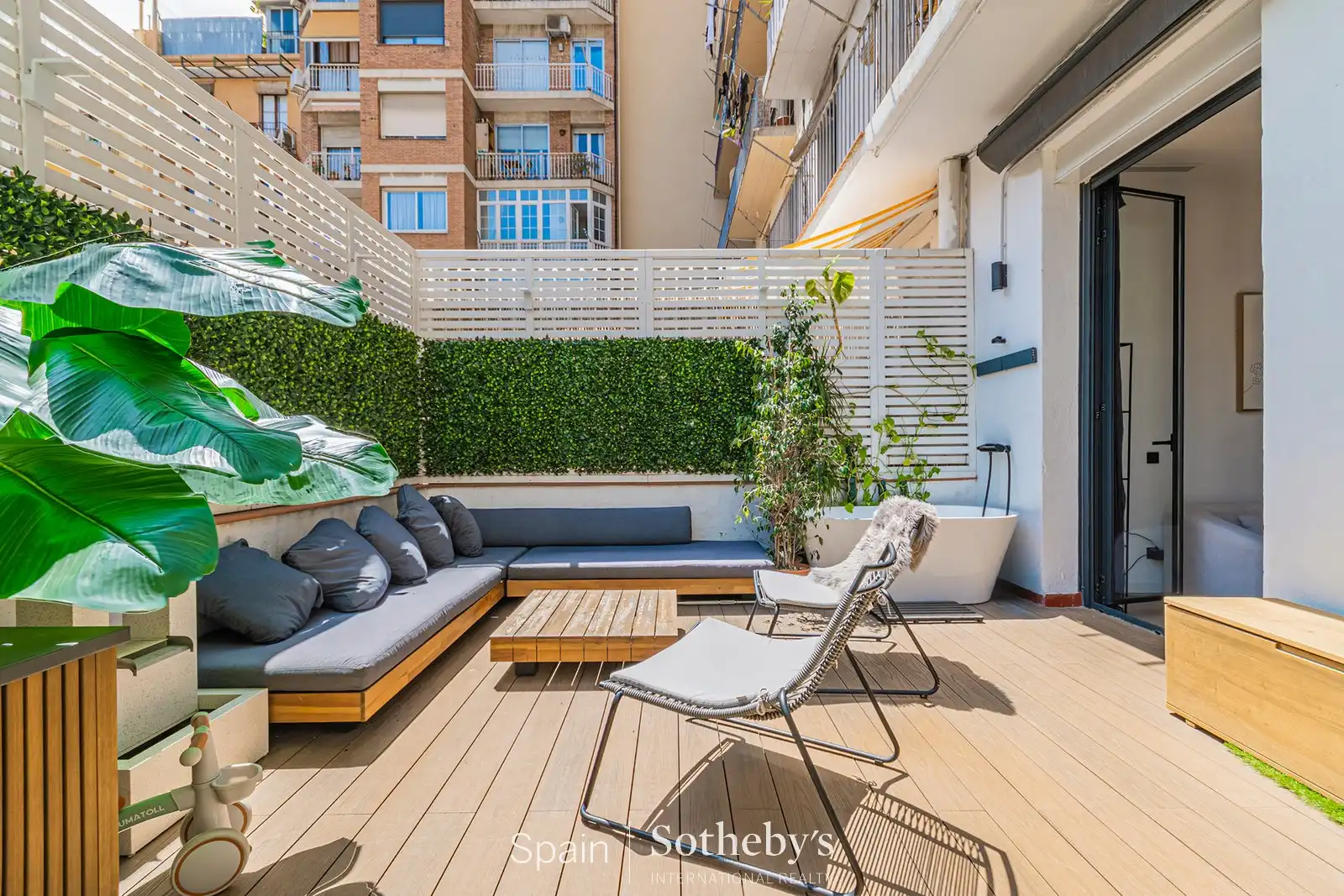 Mini appartamento con giardino in vendita a Carrer d'Aragó, imagen 2