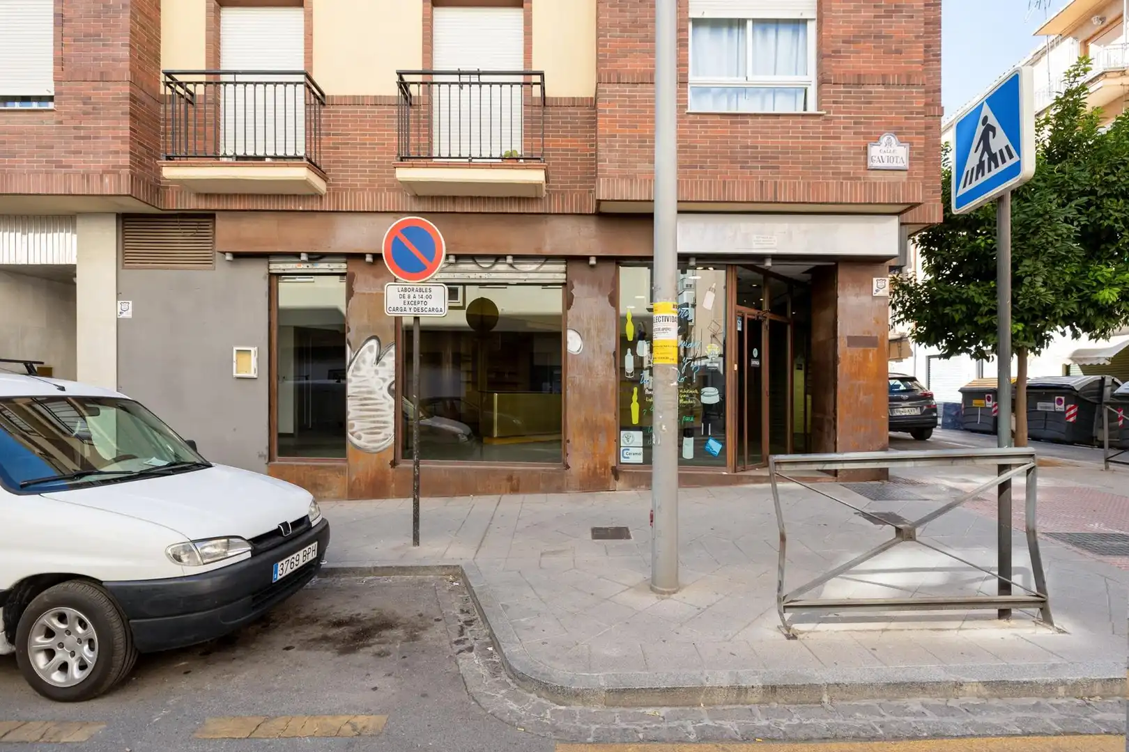 Local de alquiler en Granada con Aire acondicionado y Calefacción