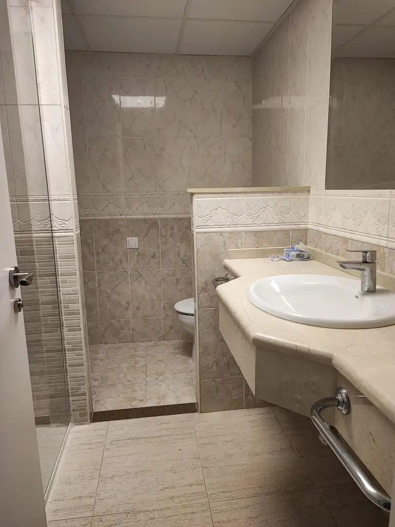 Vivienda con piscina en venta en Puerto Deportivo, imagen 4