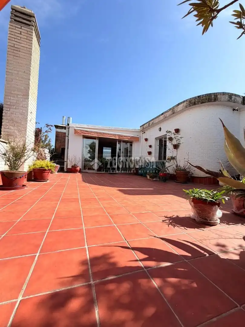 Terrace of Flat for sale in  Madrid Capital  with Air Conditioner, Terrace and Community pool