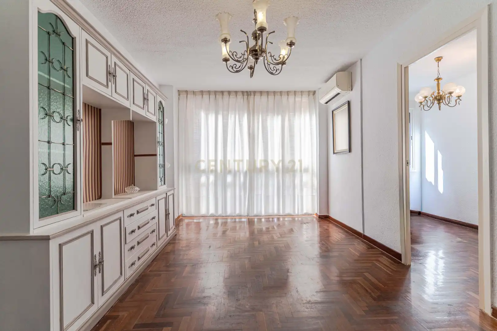 Dining room of Flat for sale in Granada