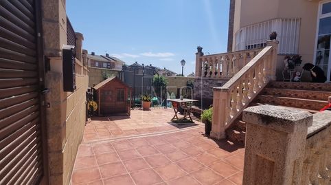 Foto 3 de Casa adosada en venta en Calle Valencia, Ugena, Toledo