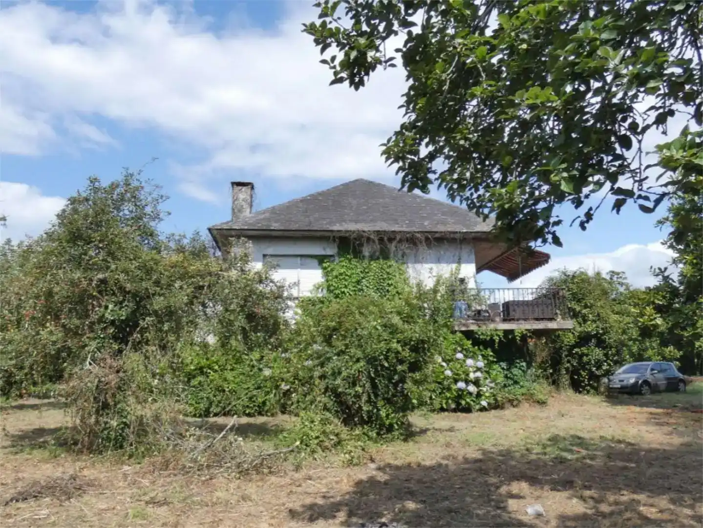 Piso en venta en Ferrol con Jardín privado, Parquet y Balcón