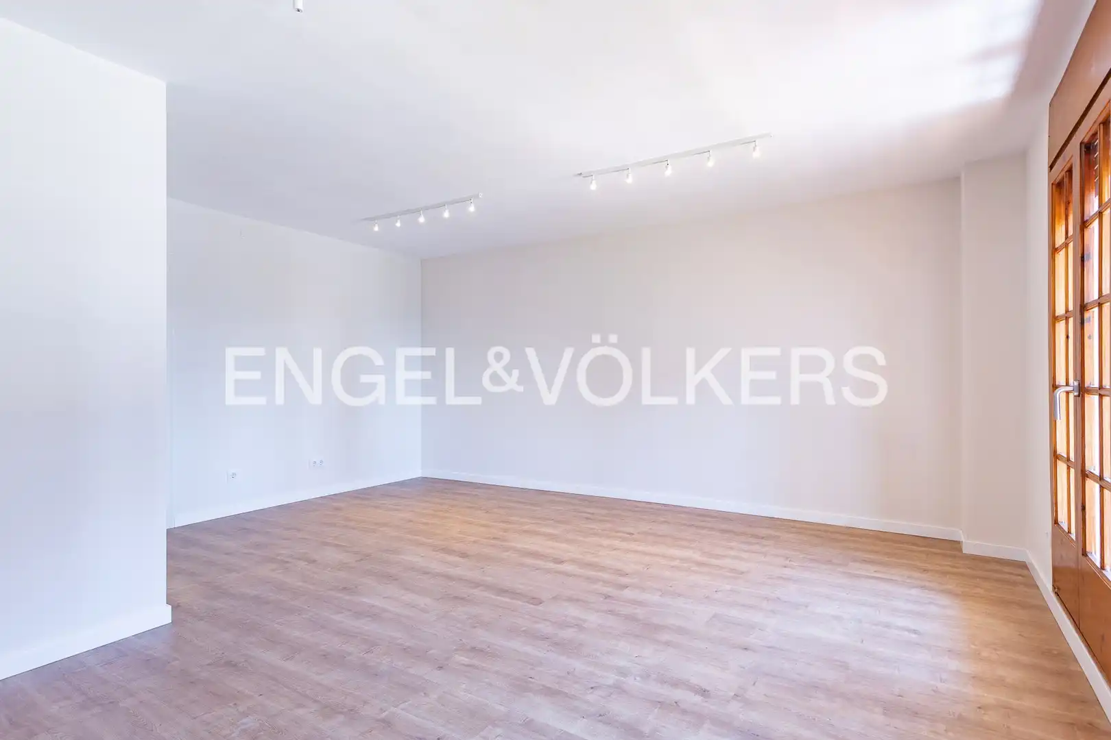 Sala d'estar de Casa o xalet de lloguer en Vilassar de Mar amb Calefacció, Jardí privat i Parquet