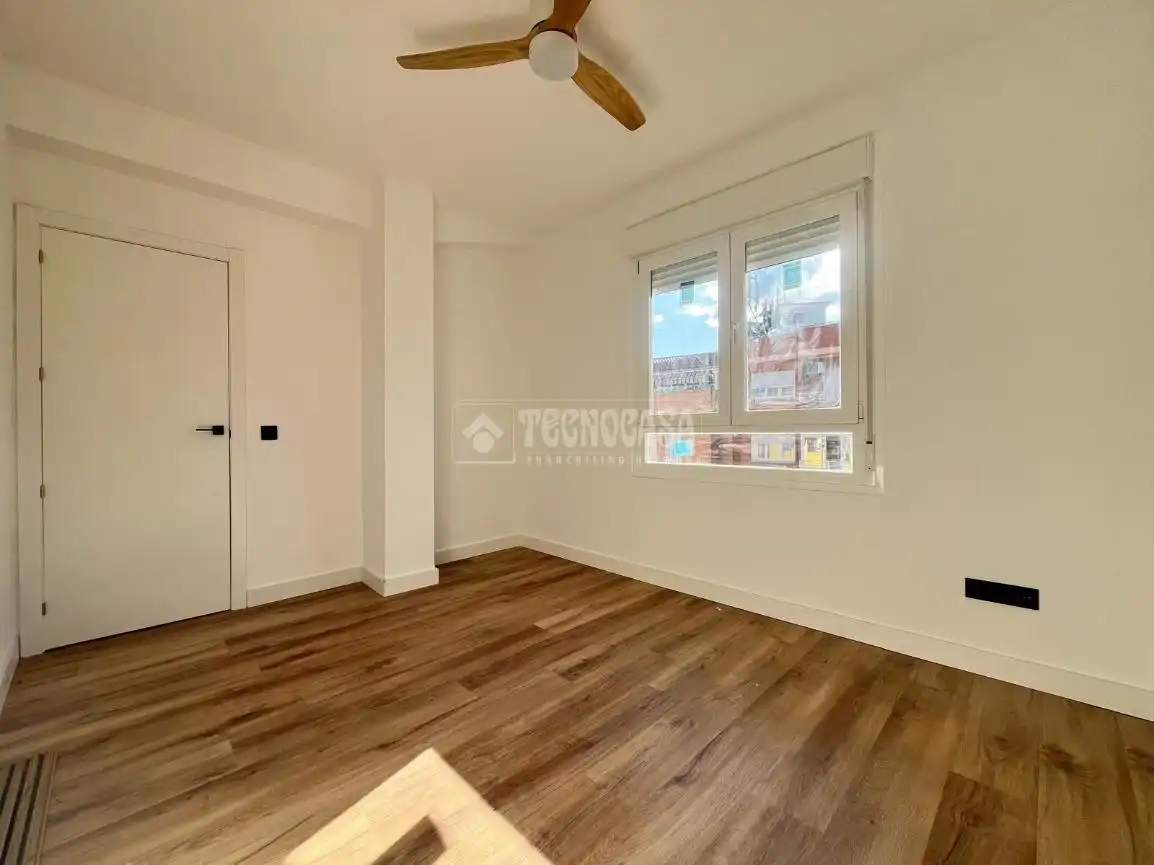 Habitación de Piso en venta en Talavera de la Reina con Aire acondicionado, Balcón y Alarma