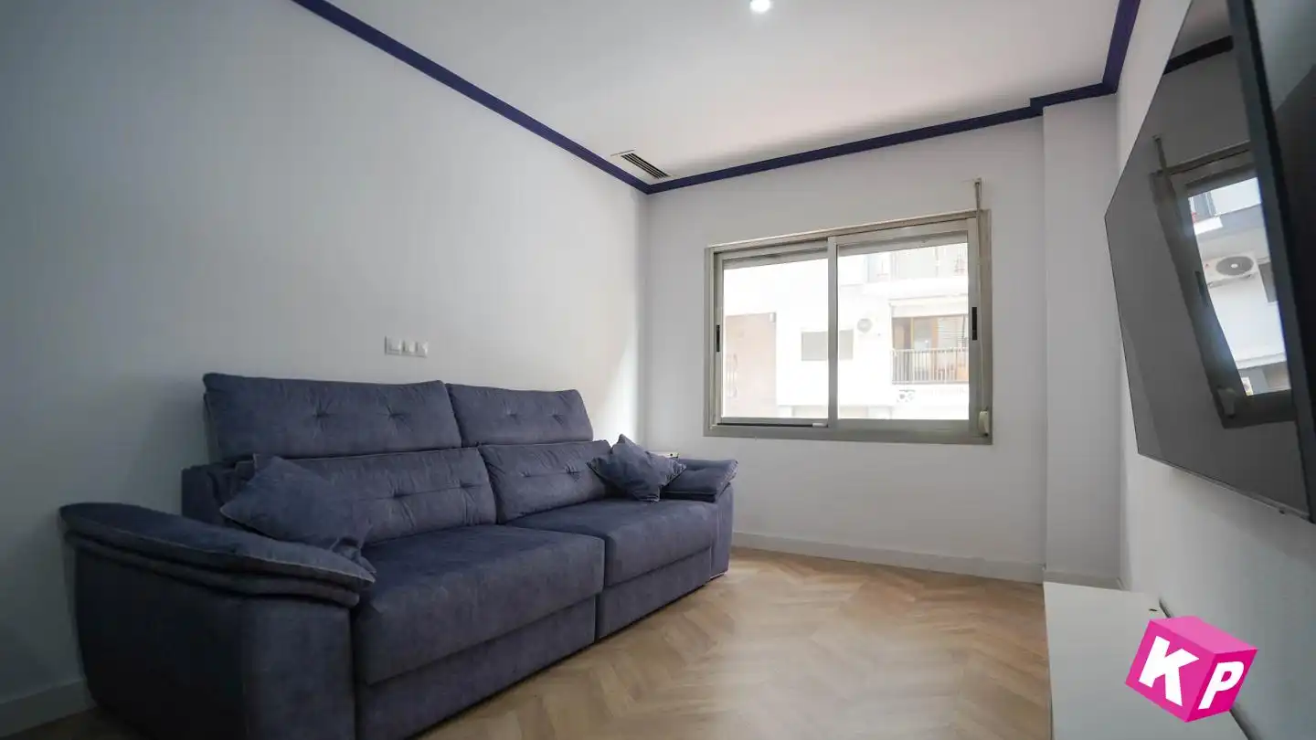 Habitación de Planta baja en venta en Santa Pola con Aire acondicionado y Trastero