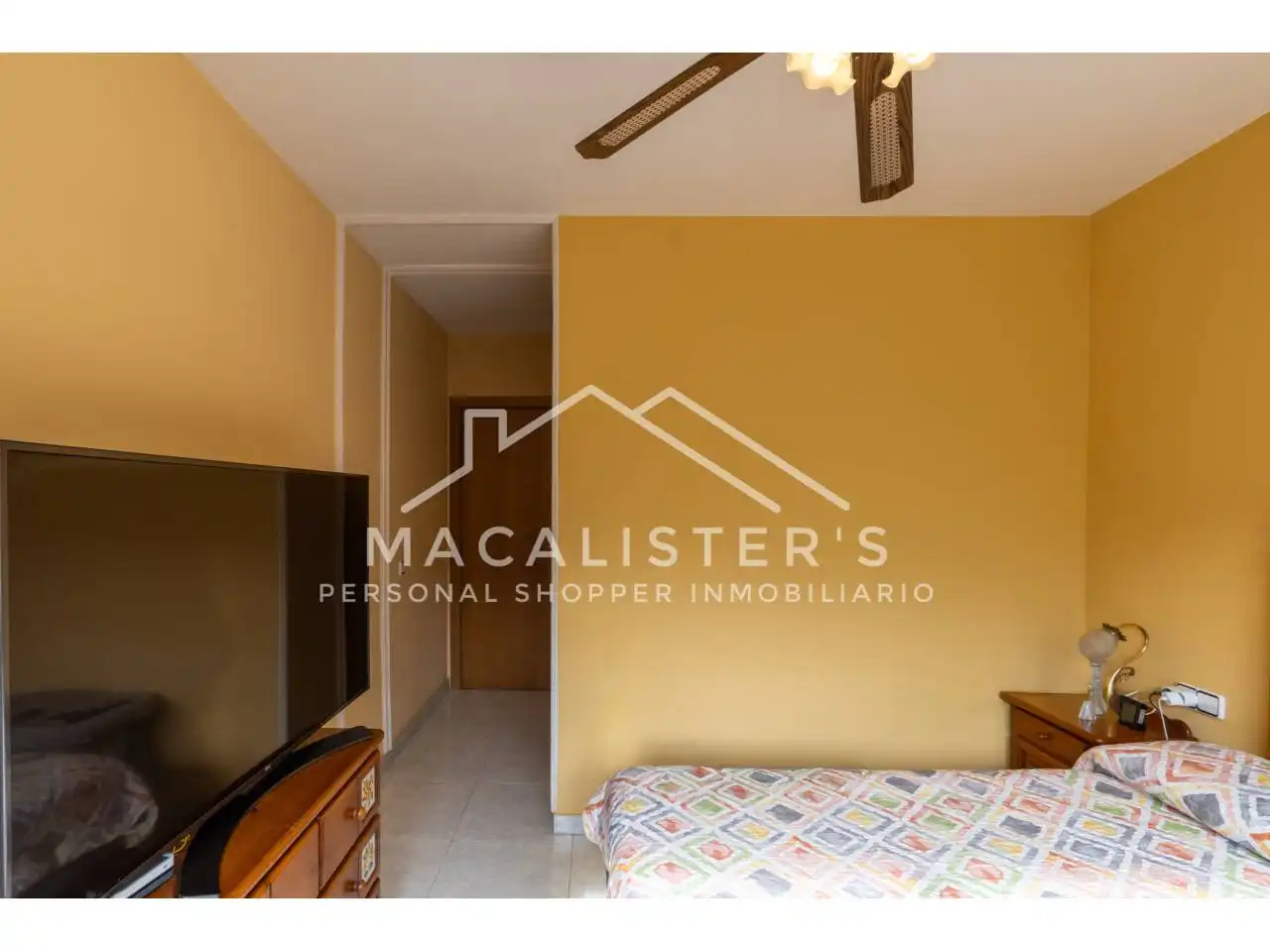 Dormitori de Casa adosada en venda en Vilassar de Mar amb Aire condicionat, Calefacció i Parquet