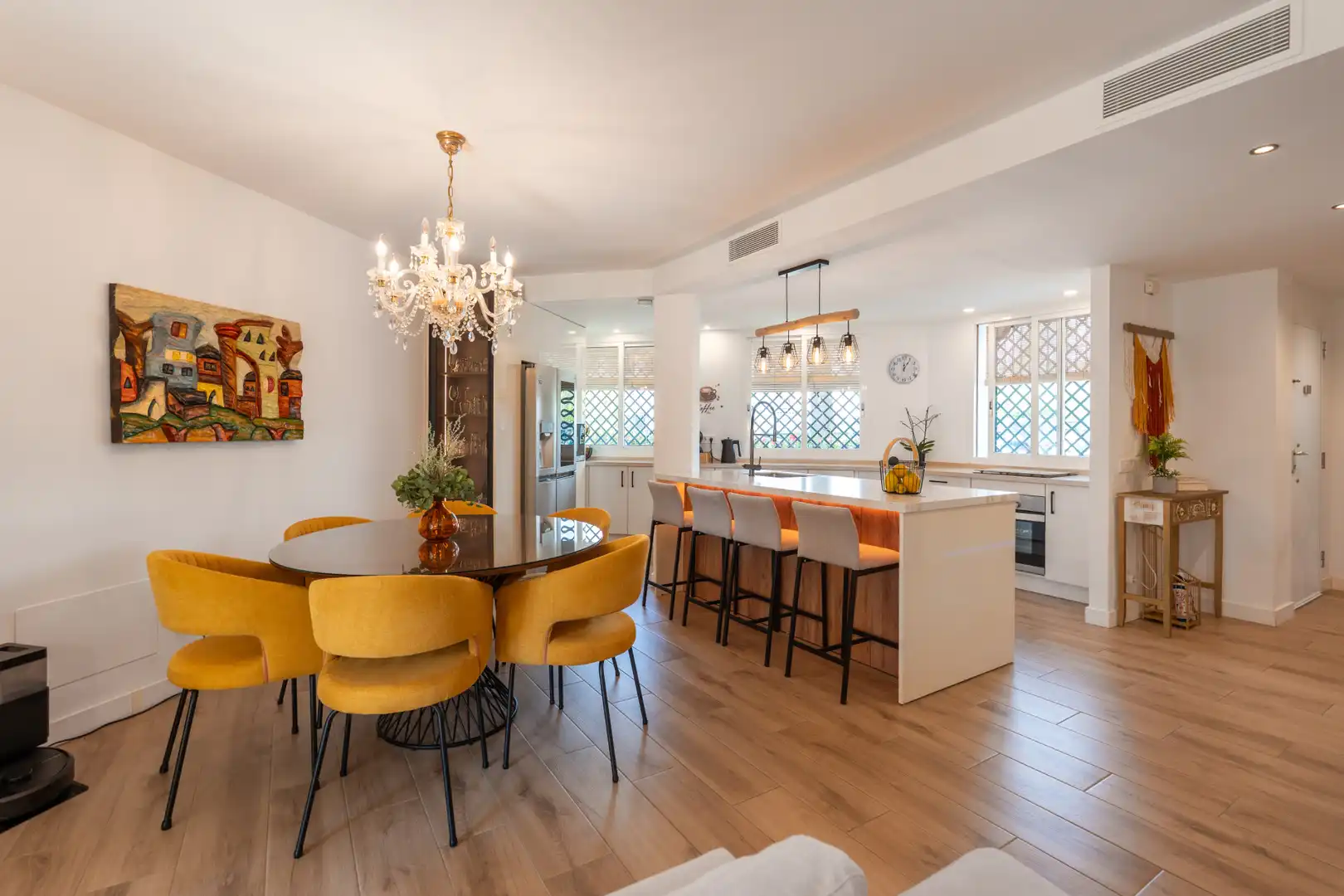 Comedor de Casa adosada en venta en Marbella con Aire acondicionado, Terraza y Piscina