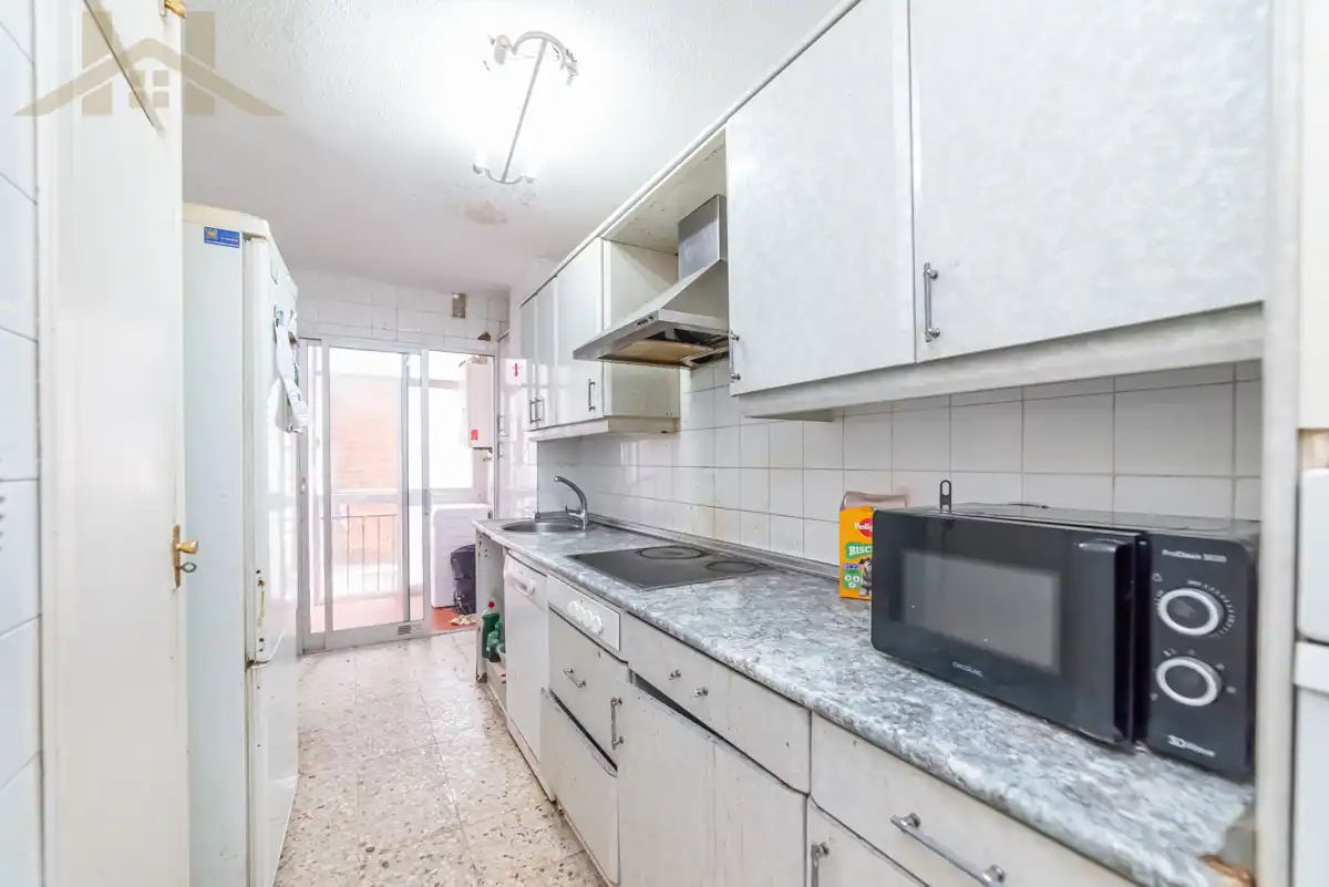 Cuina de Pis en venda en Móstoles amb Calefacció, Terrassa i Traster