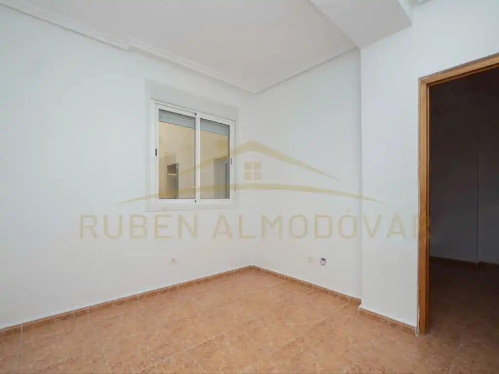 Bedroom of Flat for sale in Torrevieja