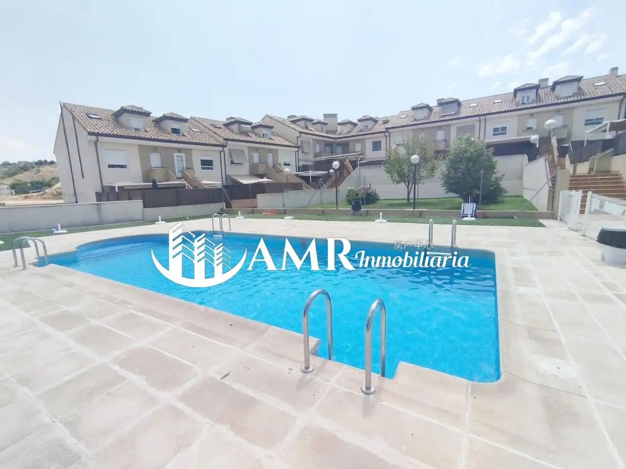 Piscina de Dúplex en venta en Villalbilla con Aire acondicionado, Calefacción y Balcón