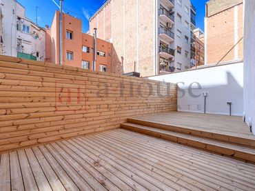 Wohnung mit Balkon zum Verkauf in Carrer del Consell de Cent