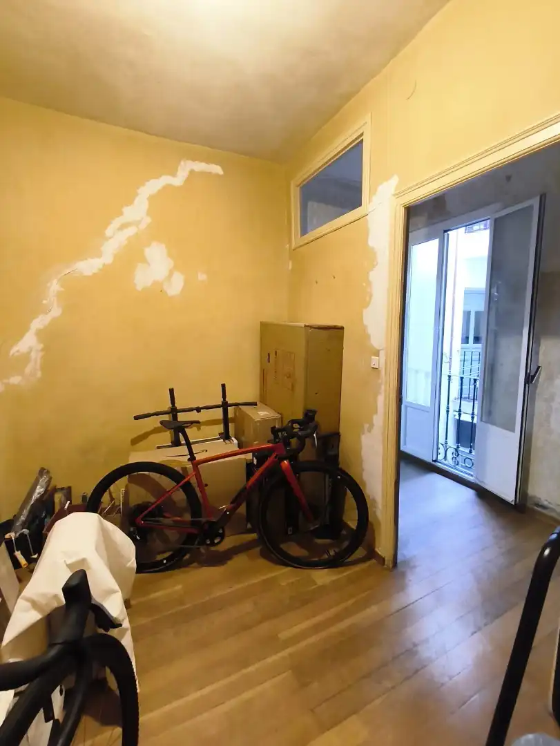 Flat for sale in Madrid  with Storage room and Balcony